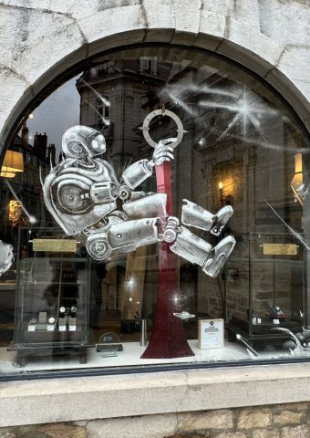 ART EN VITRINES